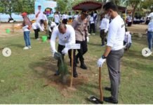 Kapolres Tanah Laut Bersama Pemprov Kalsel Gelar Aksi Bersih-bersih Pantai Peringati World Cleanup Day 2022