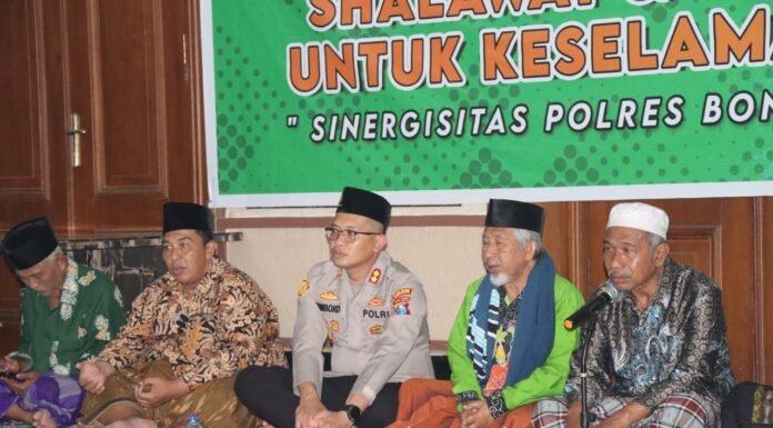 Polres Bondowoso dan Ulama, Sholawat dan Doa Bersama Demi Membangun Solidaritas
