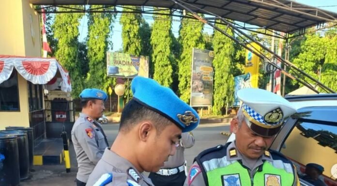Momen Giat Operasi Patuh Intan 2023 Polres Tanah Laut Tegakkan Disiplin Di Kalangan Personil Polri