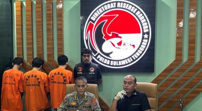 Ditresnarkoba Polda Sultra Tangkap Tiga Tersangka dan Sita 2.633 Gram Sabu serta 2.890 Gram Ganja