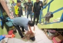 Detik-detik Ayah Tiri Bunuh Alvaro Terungkap di Prarekonstruksi