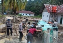 Ribuan Personil Polri Masih Berjibaku Di Lokasi Bencana Sumbar